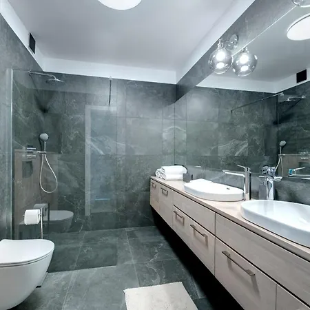 3 - Syma Lägenhet Sopot